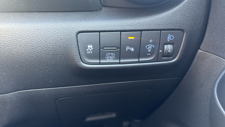 Hyundai KONA 1.6 GDi Hybrid Premium 5dr DCT Hybrid Hatchback